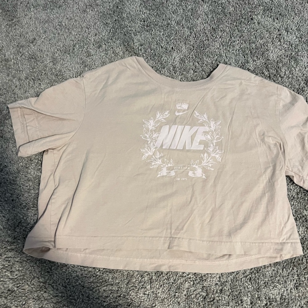 Nike Women's Crop Top